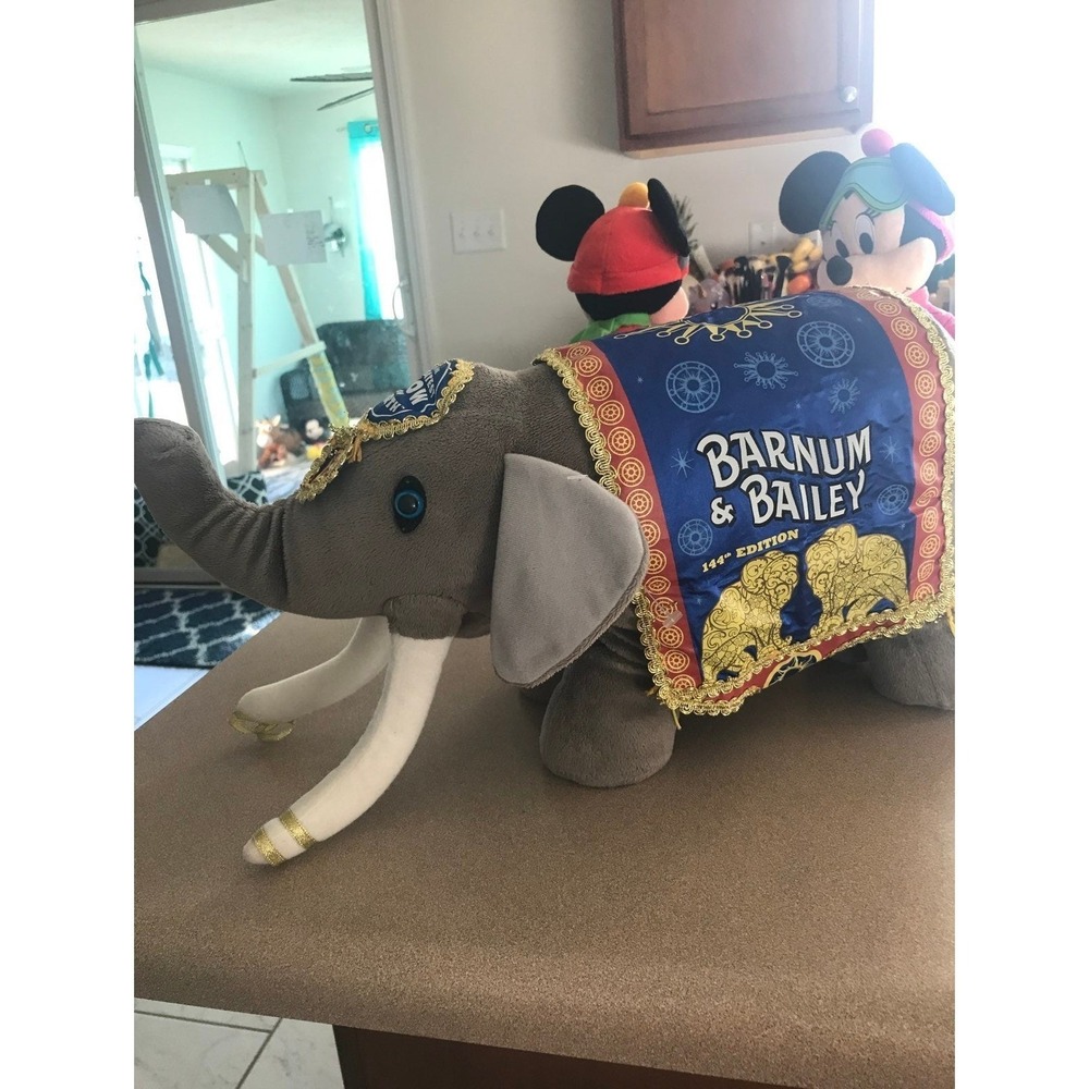 Barnum & bailey 144  edition elephant b9